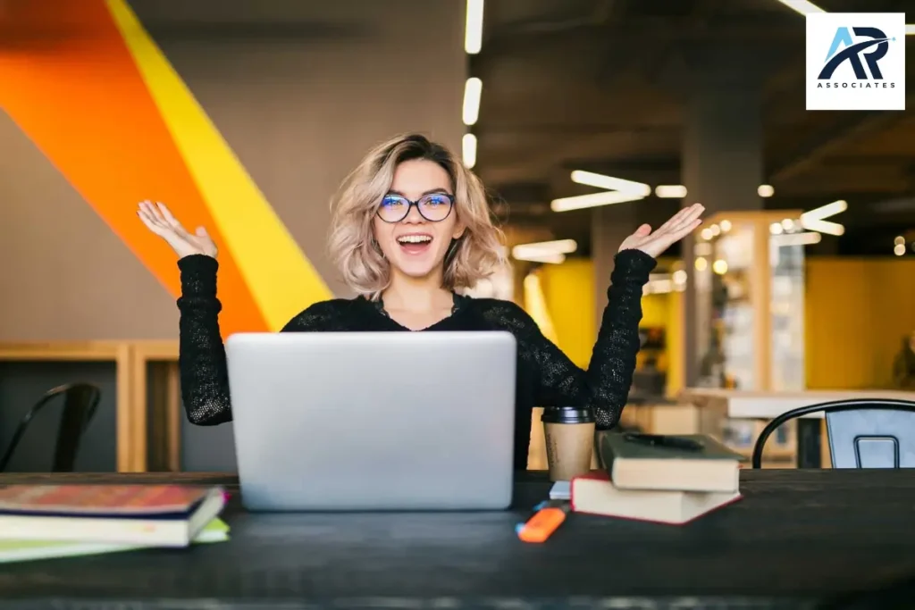 Freelancer in Dubai Here’s How to Get the Right Visa to Work Legally