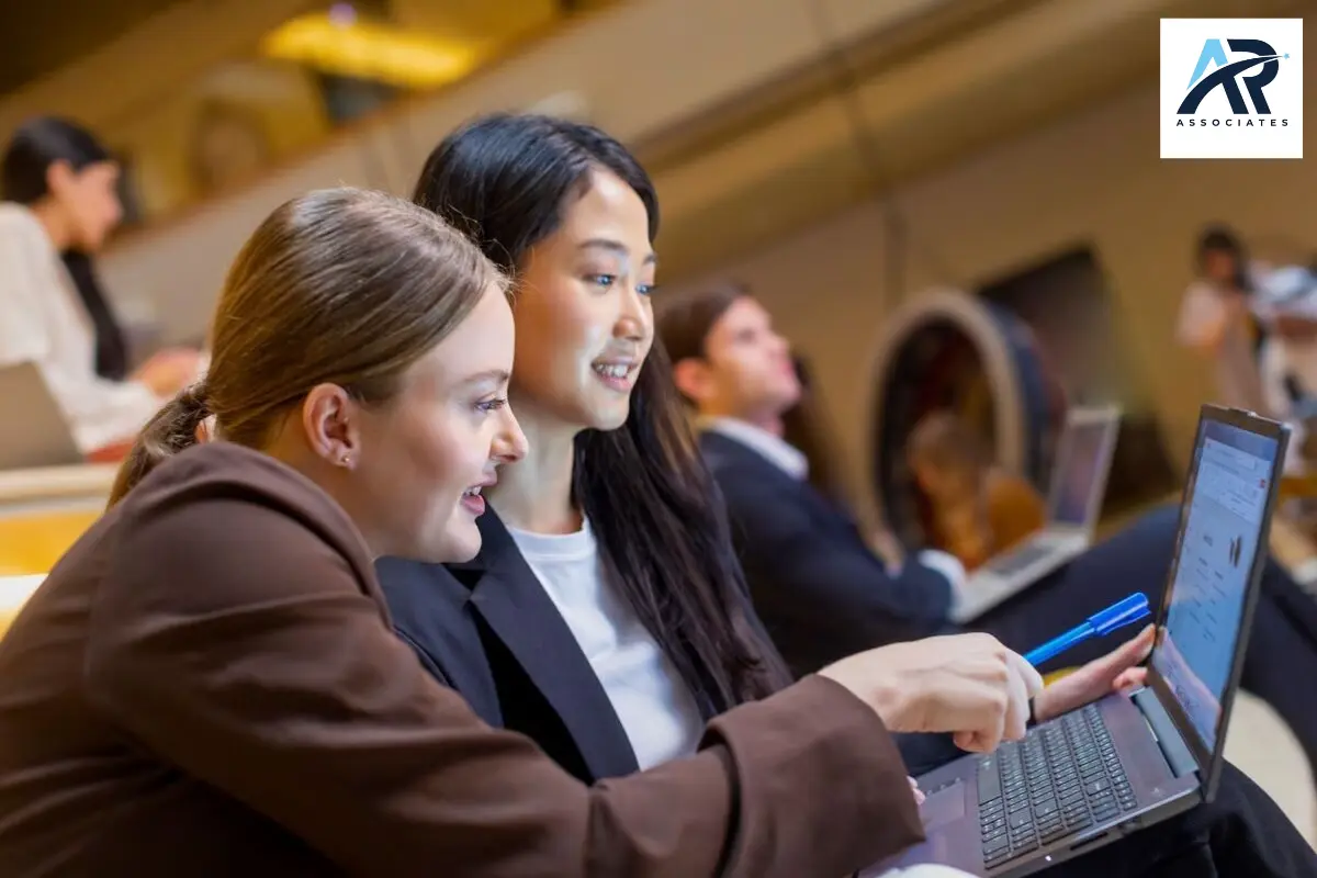 Why Dubai is a Magnet for Startups: Company Setup Insights for Tech & Fintech Ventures