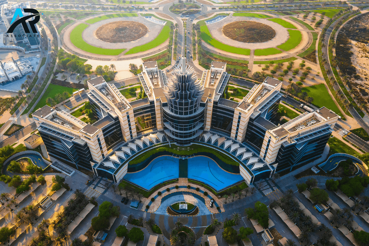 Best Free Zones for Web Developers in Dubai: Real Comparisons Based on Flexibility